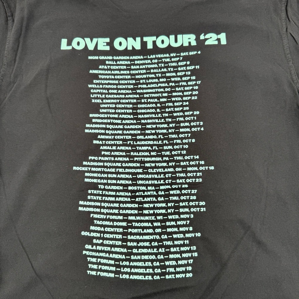 🎶 Harry Styles Harry’s House Love On Tour Concert Shirt Medium M NWOT 🎵 - Picture 4 of 5